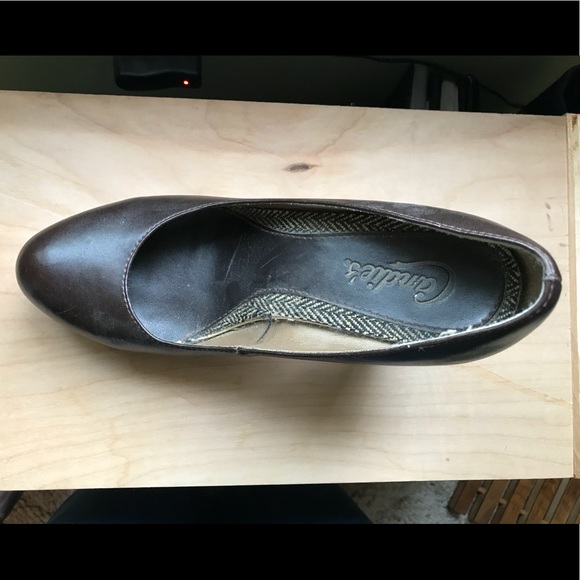 Candies Brown Heels - Picture 3 of 8